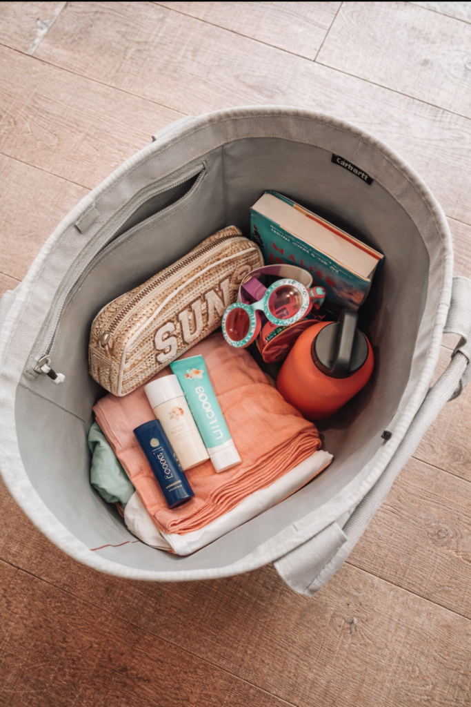 Women’s Beach Straw Bags